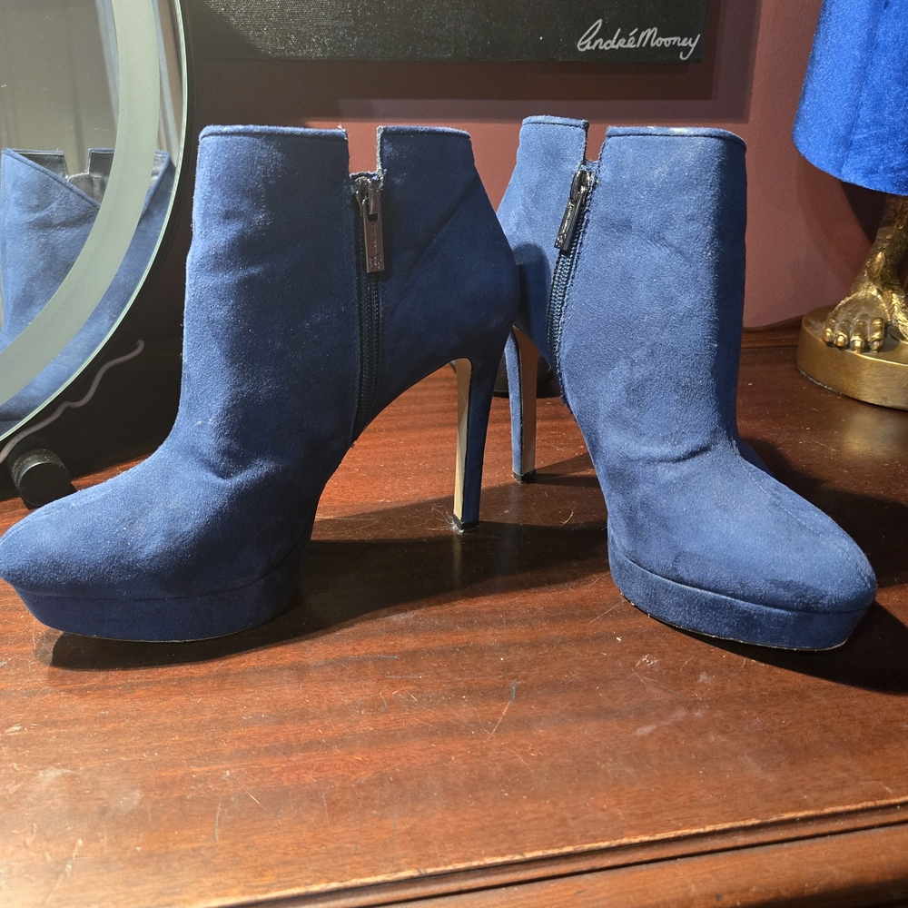 Jessica Simpson Blue Heeled Ankle Boots